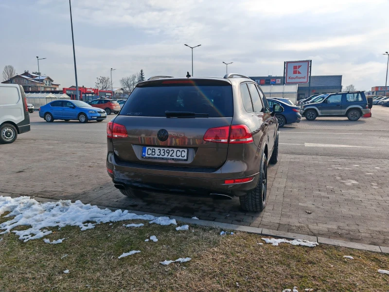 VW Touareg 4.2TDI камера 360, снимка 6 - Автомобили и джипове - 49261628