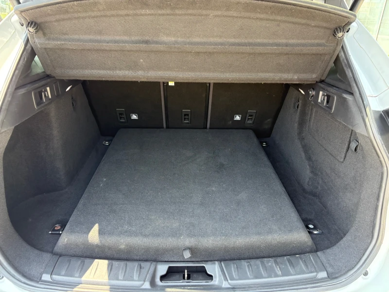 Jaguar F-PACE 30t, снимка 17 - Автомобили и джипове - 50590942