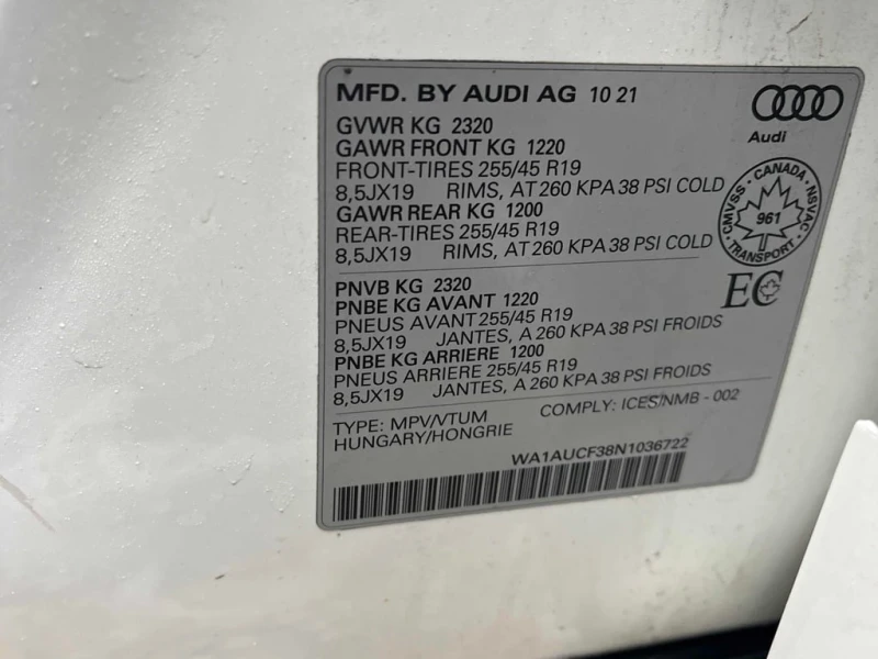 Audi Q3 * Komfort * CARFAX * БЕЗ ПЪРВОНАЧАЛНА ВНОСКА, снимка 10 - Автомобили и джипове - 52973045