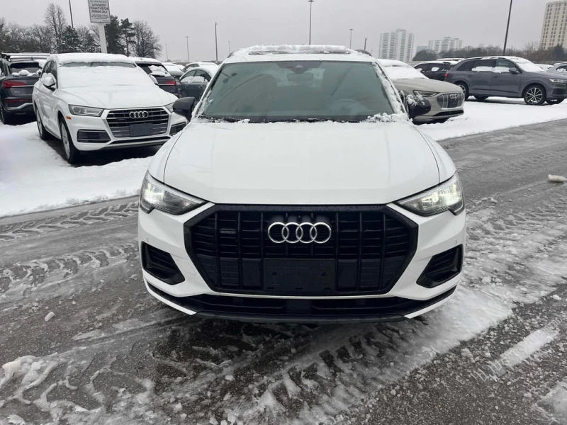Audi Q3 * Komfort * CARFAX * БЕЗ ПЪРВОНАЧАЛНА ВНОСКА, снимка 6 - Автомобили и джипове - 52973045