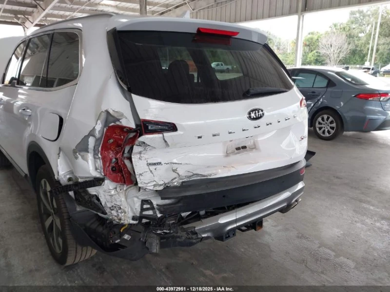 Kia Telluride 3.8l S, снимка 6 - Автомобили и джипове - 53234236