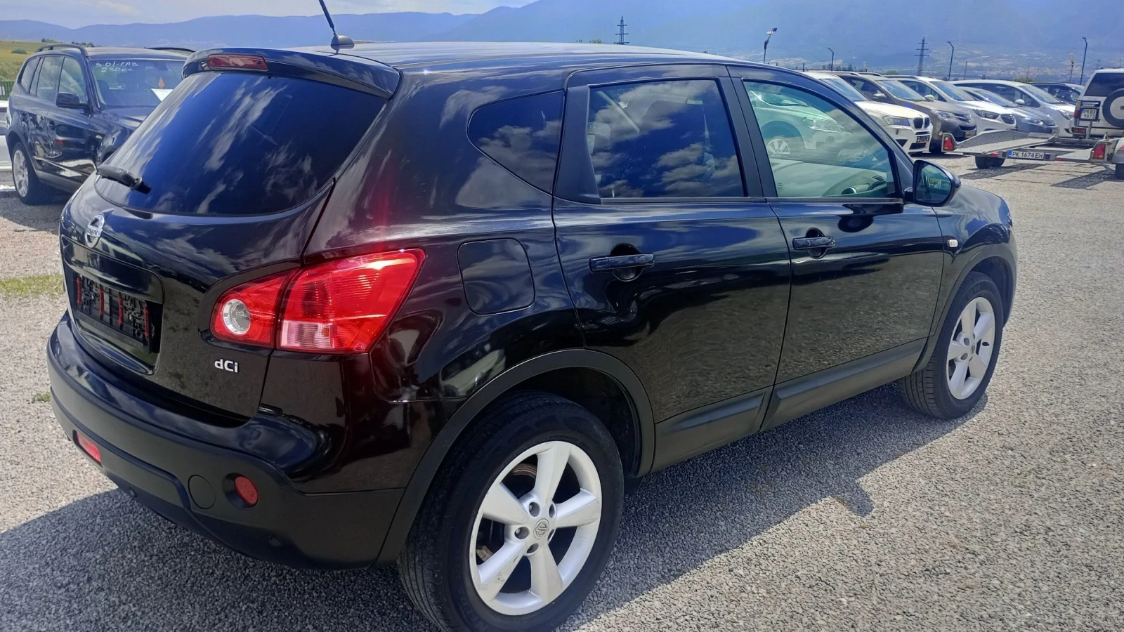 Nissan Qashqai 2.0 DCI - изображение 7