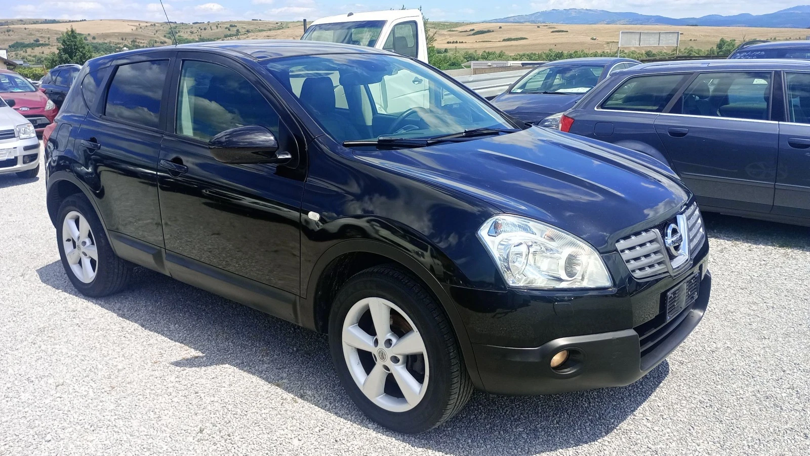 Nissan Qashqai 2.0 DCI - изображение 3