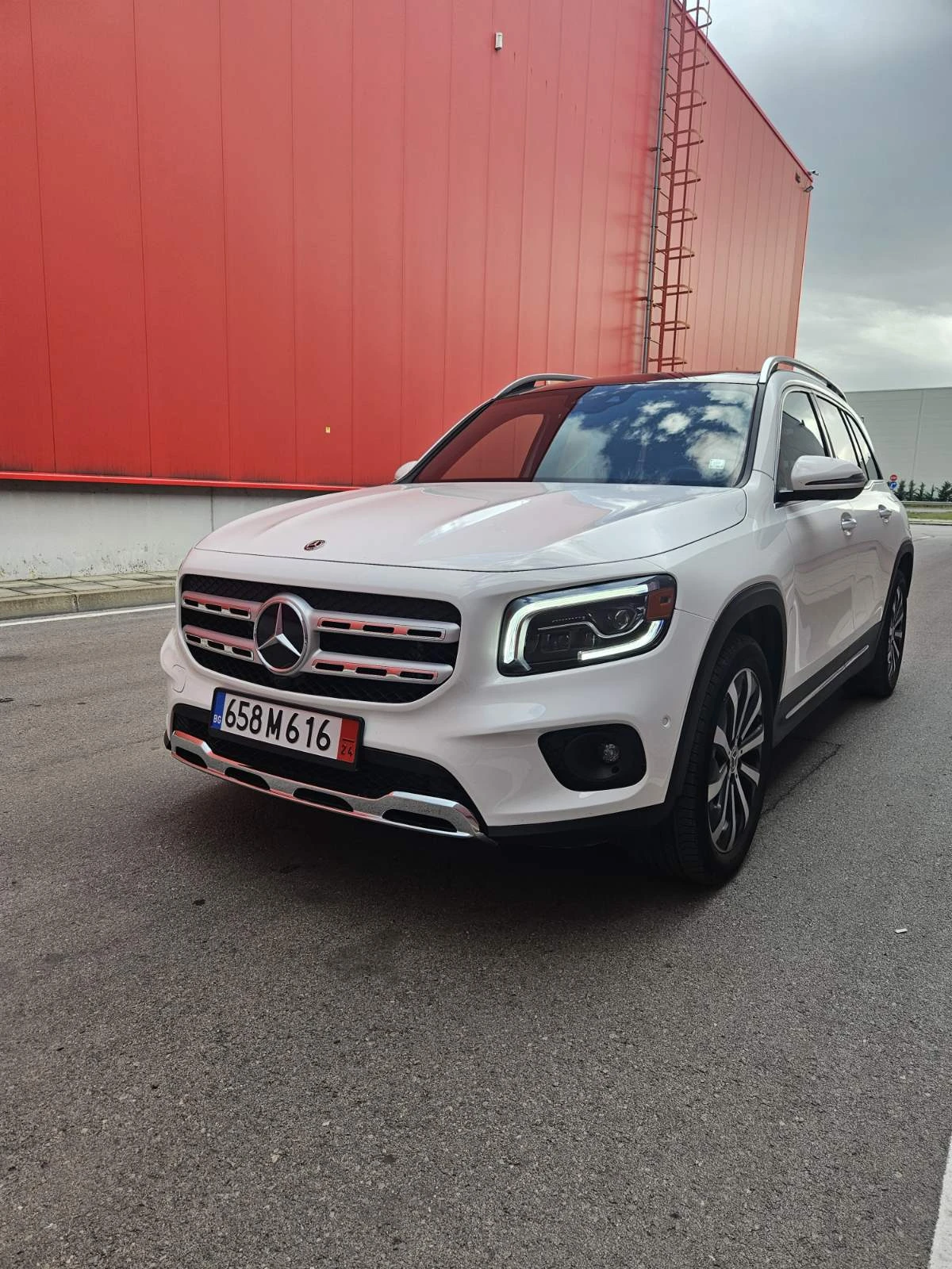 Mercedes-Benz GLB  - изображение 2