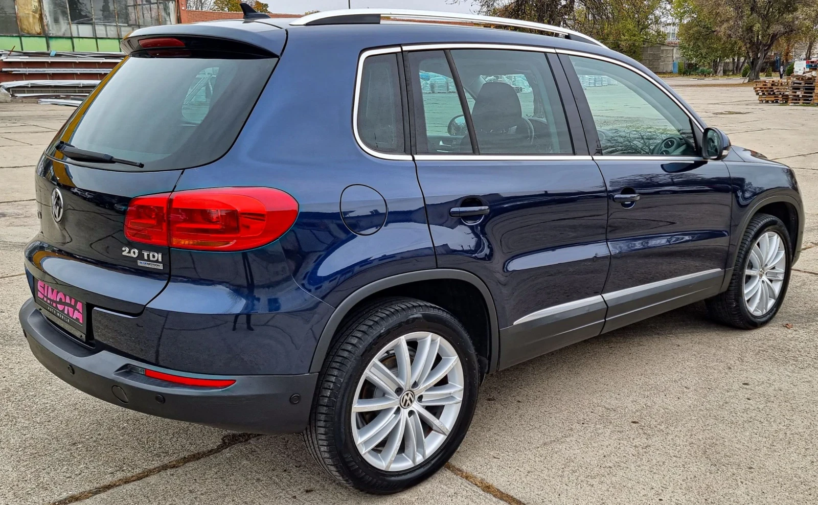 VW Tiguan 2.0TDI Sport&Style blue motion tech - изображение 4