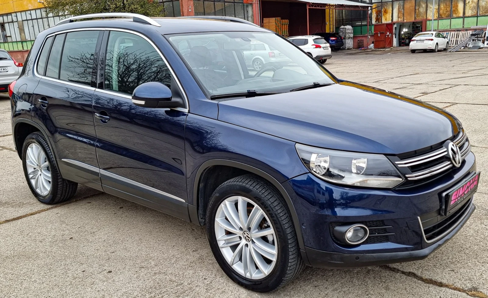 VW Tiguan 2.0TDI Sport&Style blue motion tech - изображение 2