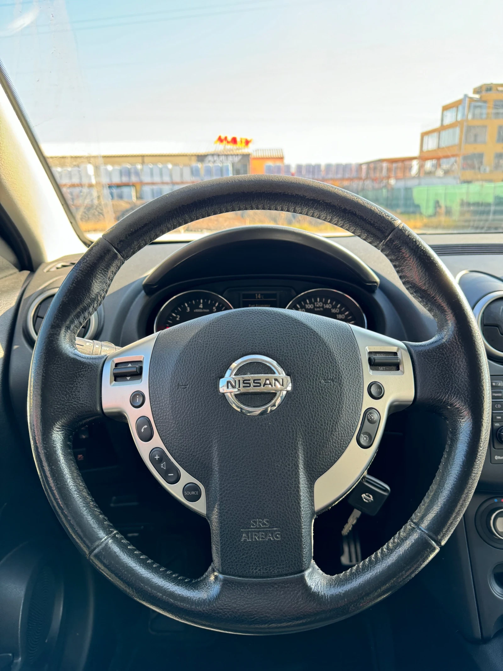 Nissan Qashqai Swiss 2.0 Top - изображение 10