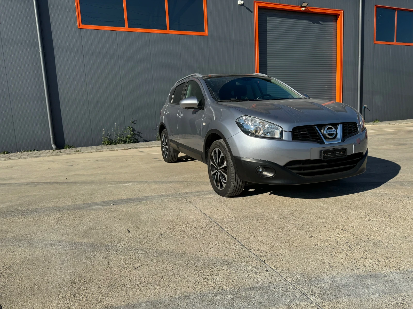 Nissan Qashqai Swiss 2.0 Top - изображение 2