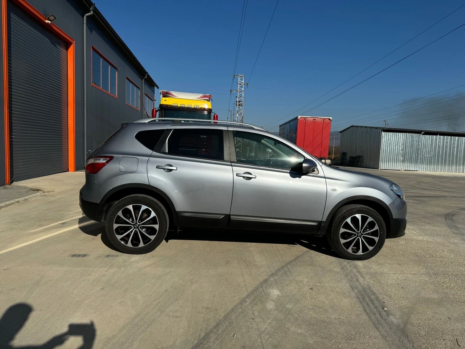 Nissan Qashqai Swiss 2.0 Top - изображение 6