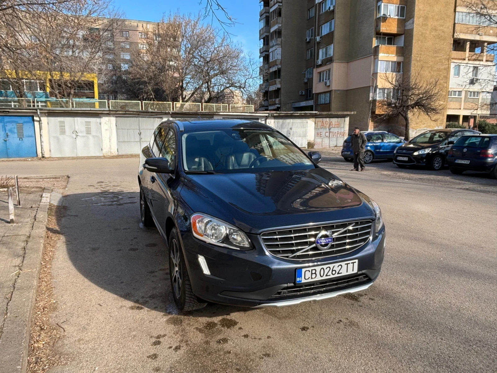 Volvo XC60 3.0 T6 - изображение 2