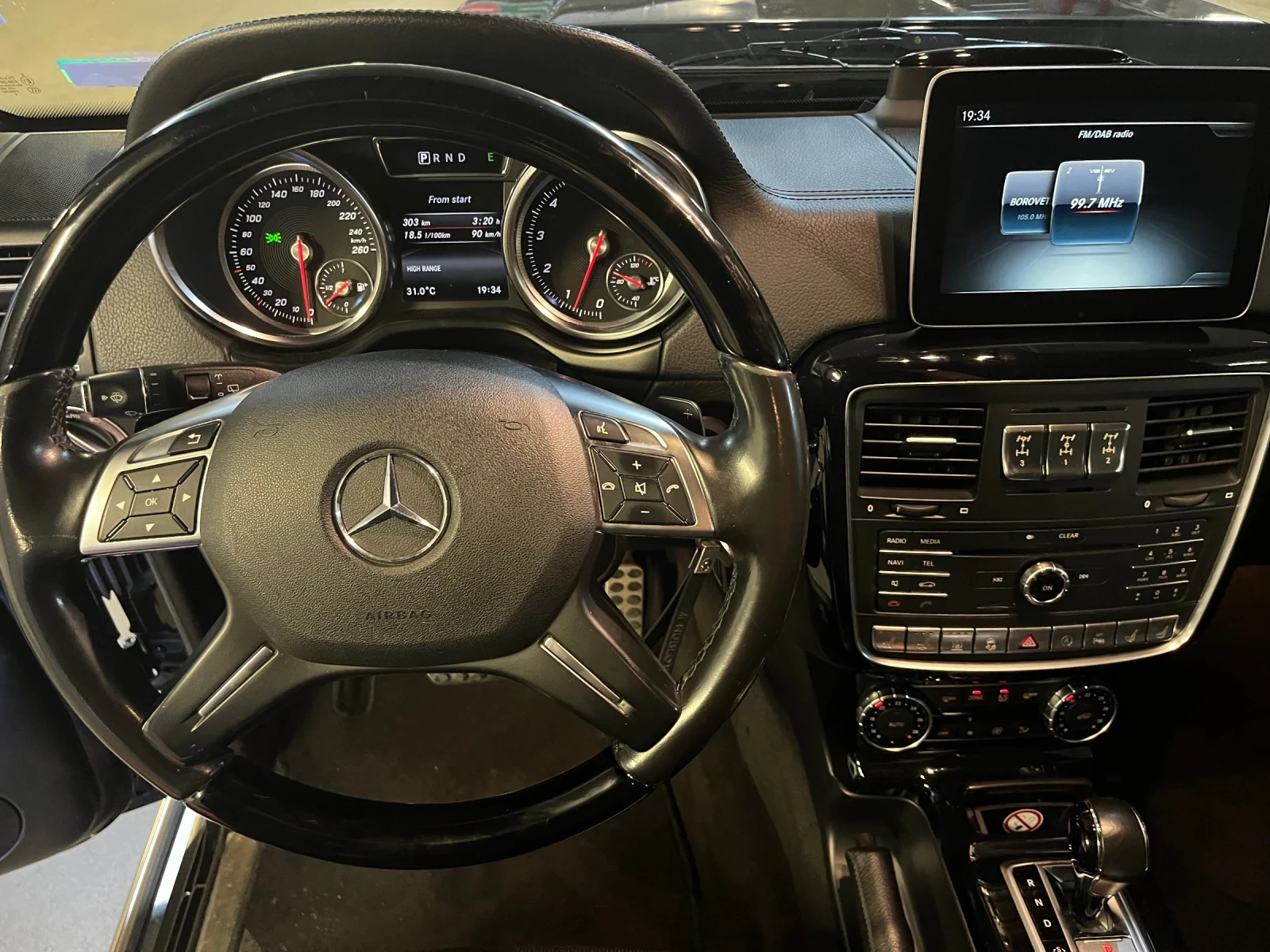 Mercedes-Benz G 500 AMG  - изображение 8