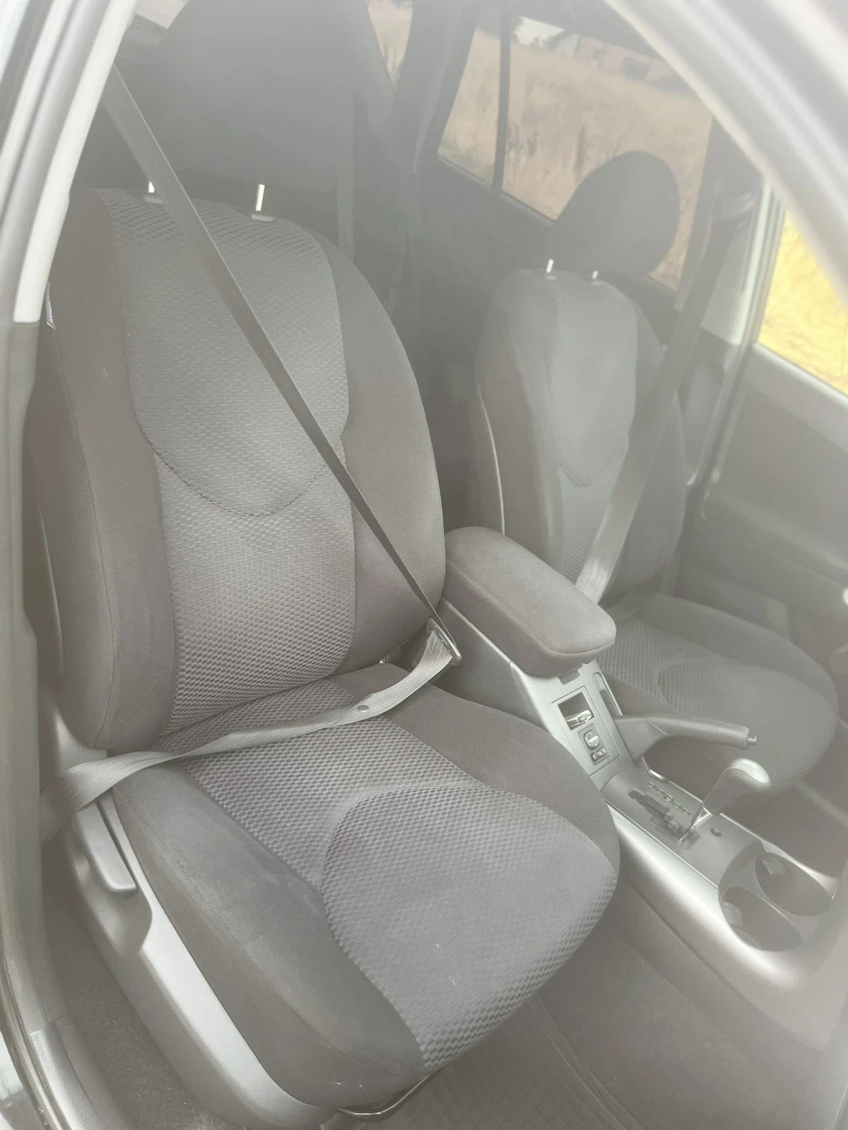 Toyota Rav4 2.0 - изображение 9