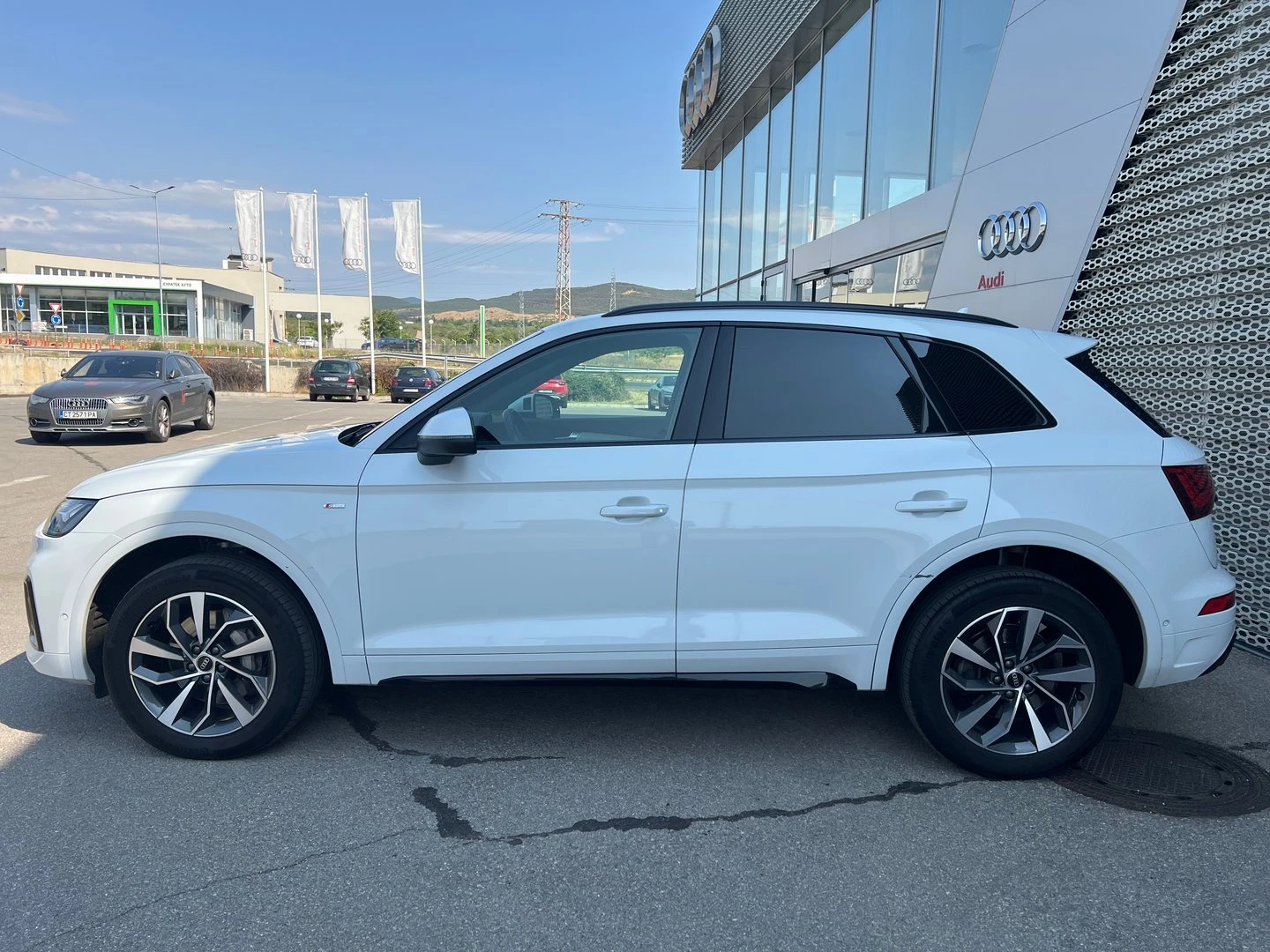 Audi Q5 S Line 50 TDI quattro - изображение 5