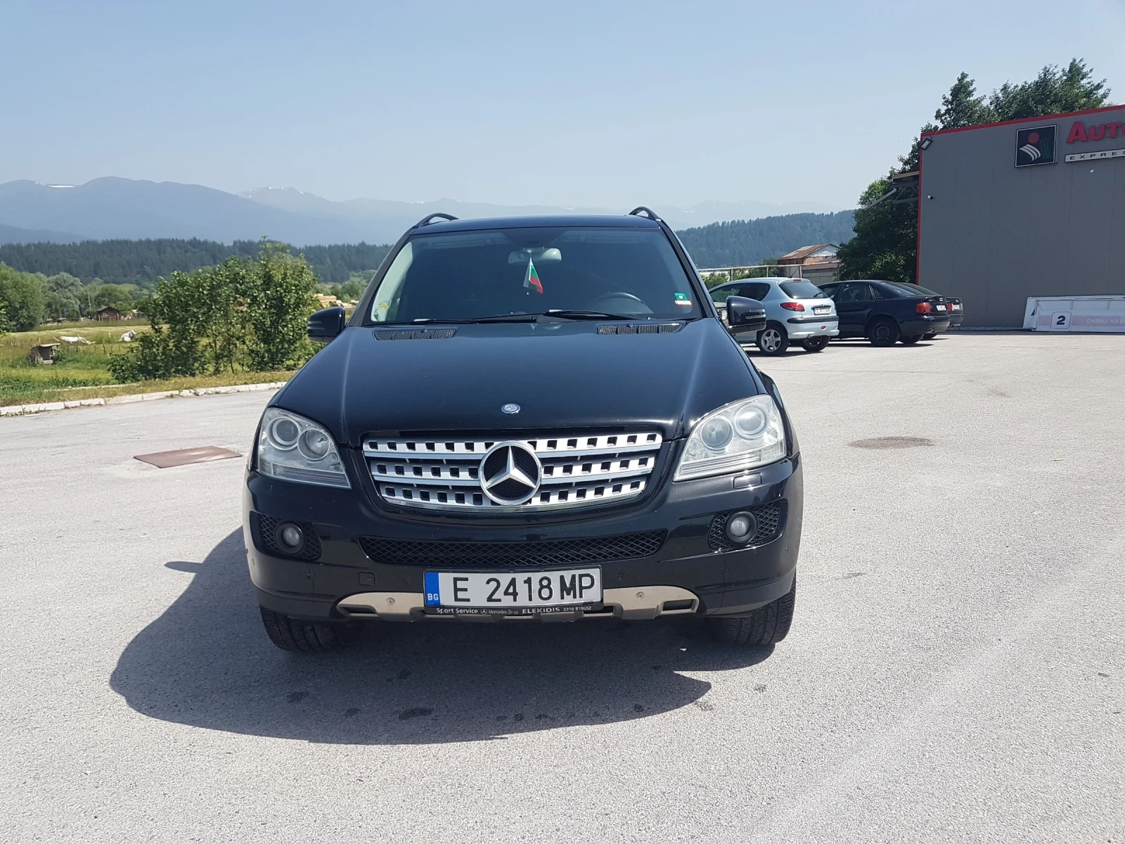 Mercedes-Benz ML 500  - изображение 4