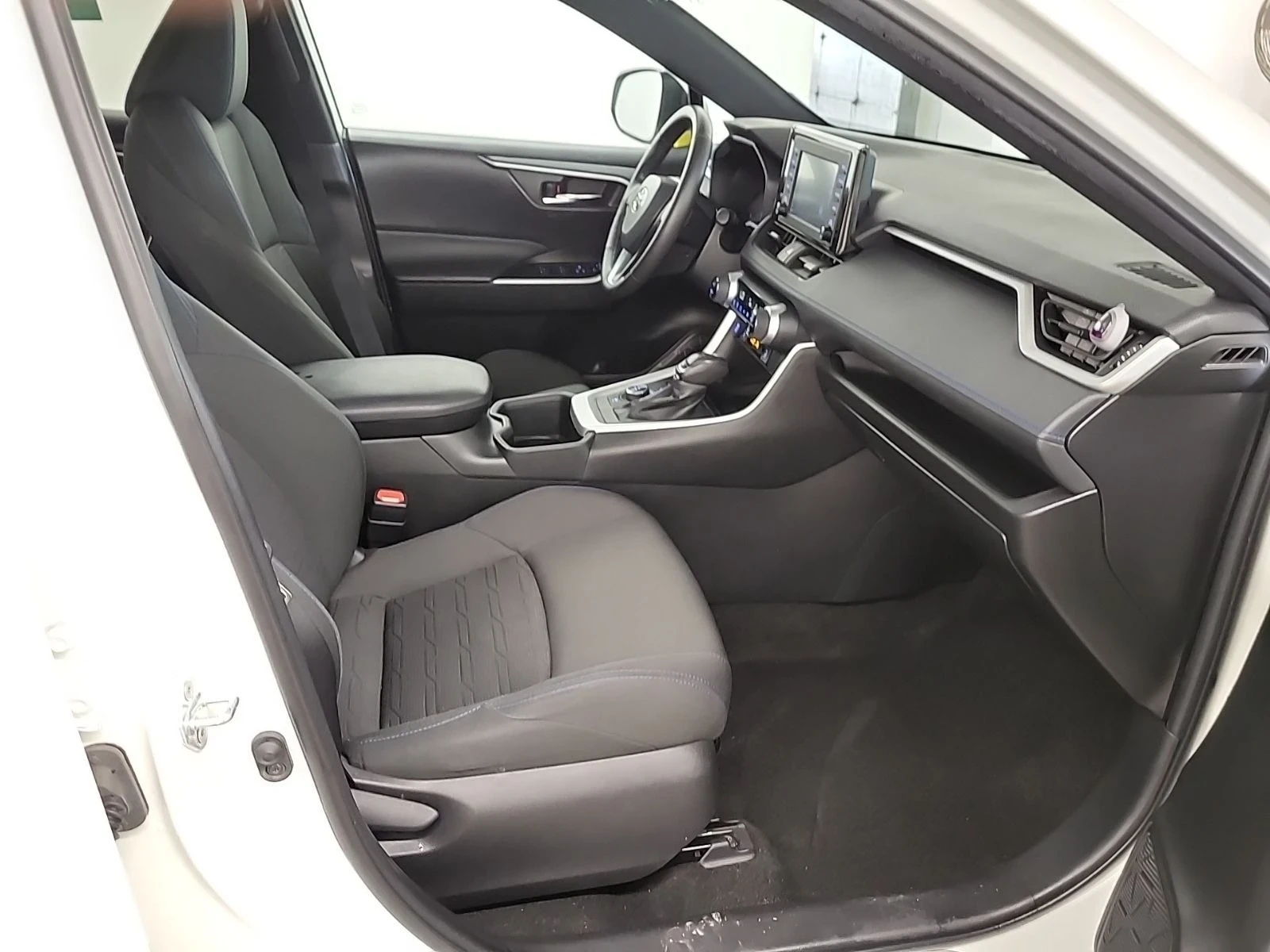 Toyota Rav4 CARFAX - изображение 8