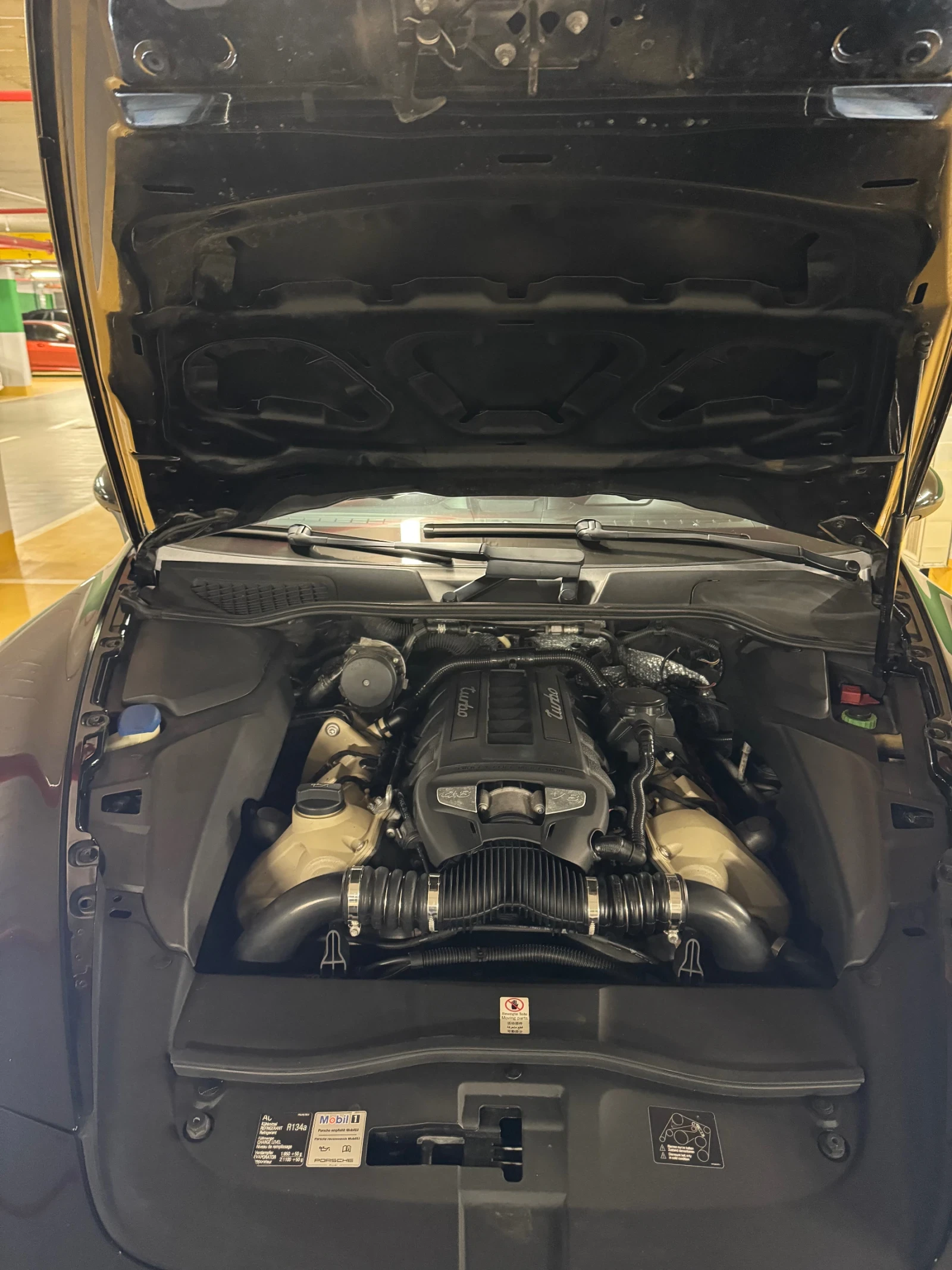 Porsche Cayenne Turbo - изображение 6