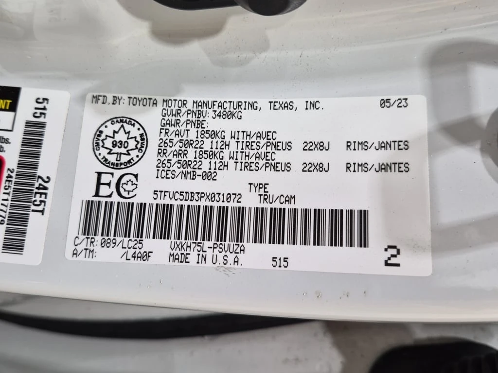 Toyota Tundra * CAPSTONE HYBRID CREW CAB SHORT BED * CARFAX * �� | Mobile.bg � ����������� 16