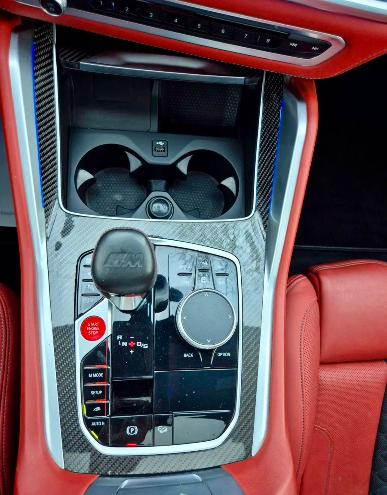 BMW X6 M Competition* Harman Kardon * Панорама * Лизинг, снимка 16 - Автомобили и джипове - 53779362