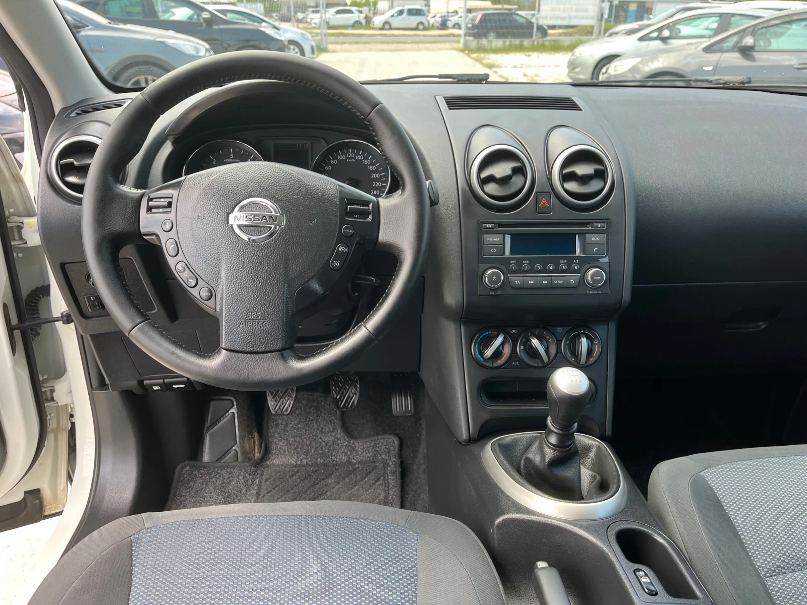 Nissan Qashqai 1, 5DCI 110 ps, снимка 9 - Автомобили и джипове - 54355192