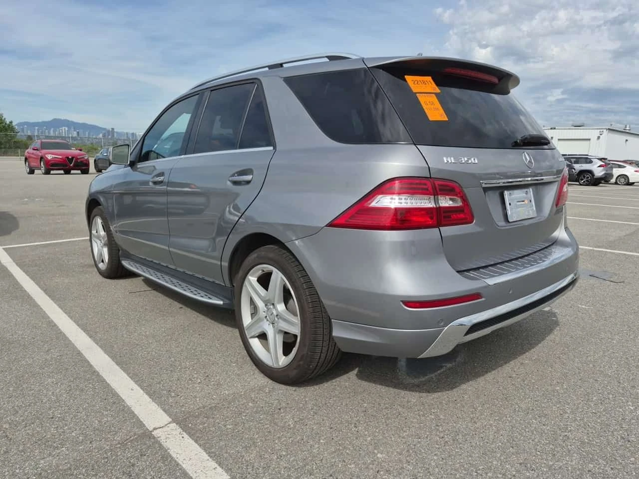 Mercedes-Benz ML 350 BLUETEC| DISTRONIC| 2 КЛЮЧА| HAR/KAR| PANO| CARFAX, снимка 5 - Автомобили и джипове - 54529494