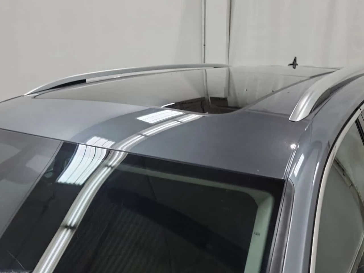 VW Tiguan * 4Motion SE, SE R Line Black, SEL * CARFAX * ���� | Mobile.bg � ����������� 4