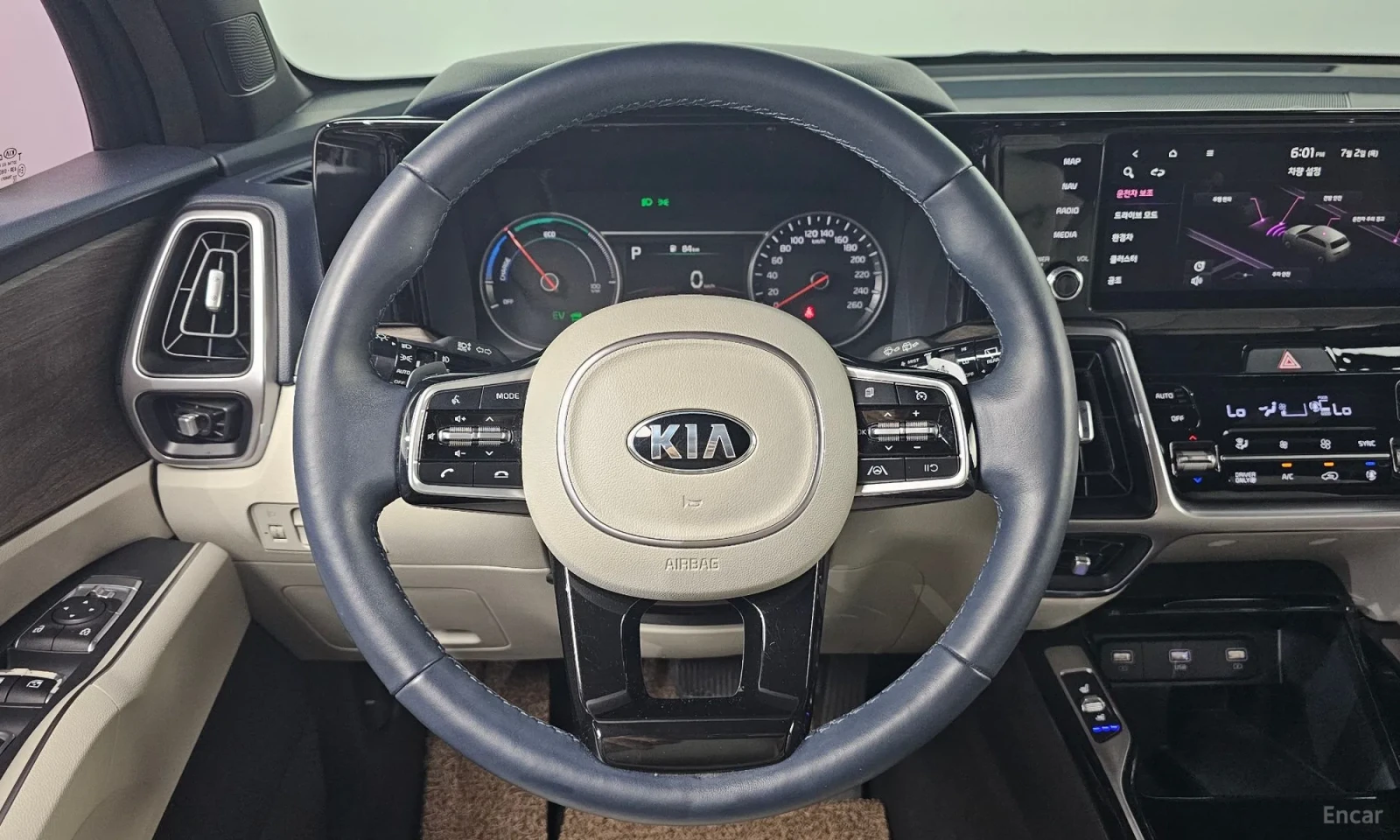 Kia Sorento 1.6 Hybrid\Реални Километри\ТОП ЦЕНА, снимка 13 - Автомобили и джипове - 55872396