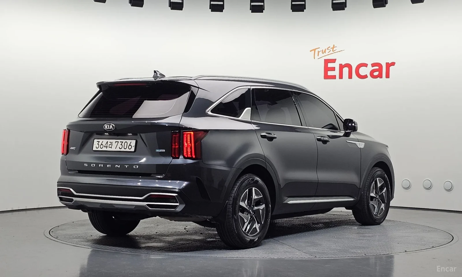 Kia Sorento 1.6 Hybrid\Реални Километри\ТОП ЦЕНА, снимка 2 - Автомобили и джипове - 55872396