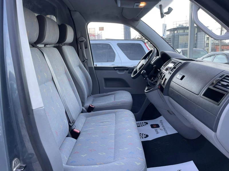 VW Transporter 1.9TDI Т5, снимка 15 - Бусове и автобуси - 48394118