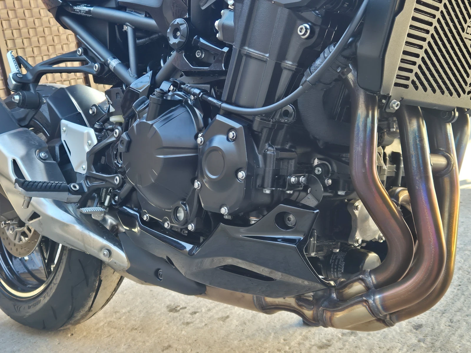 Kawasaki Z, снимка 15 - Мотоциклети и мототехника - 53798807