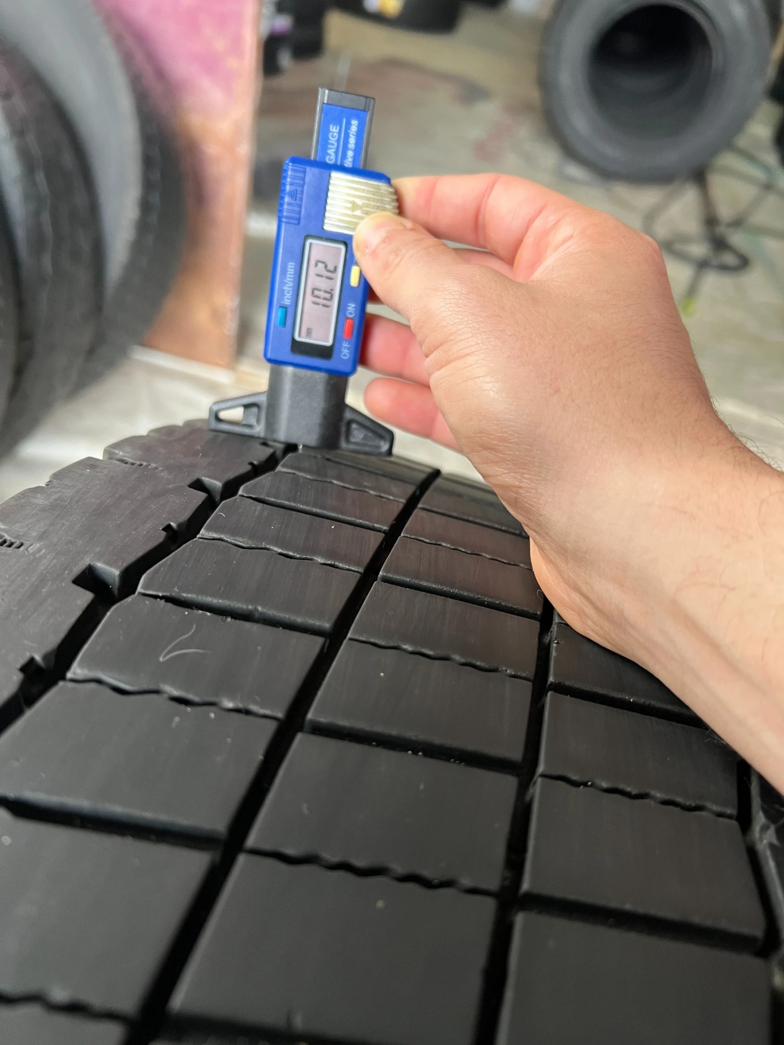  235/75R17 | Mobile.bg   2