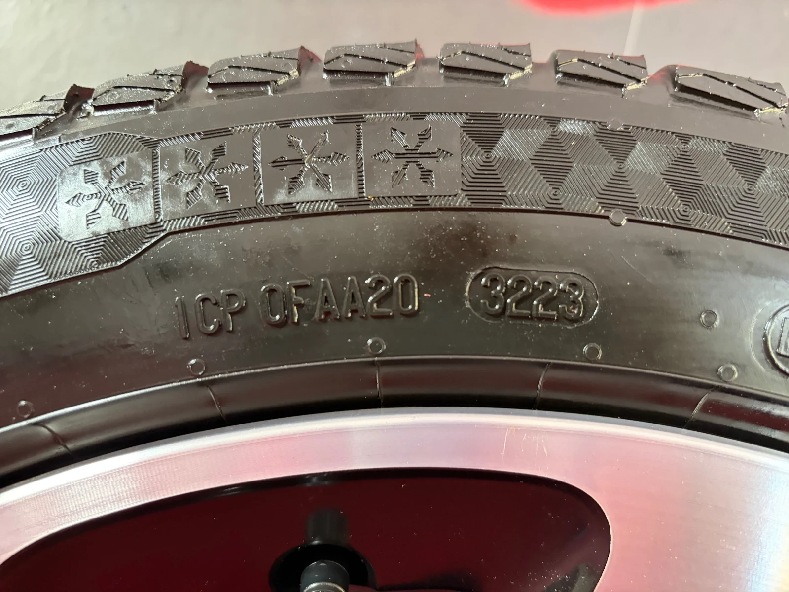 ���� � ������ 245/45R18 �� Citroen DS5 | Mobile.bg � ����������� 7