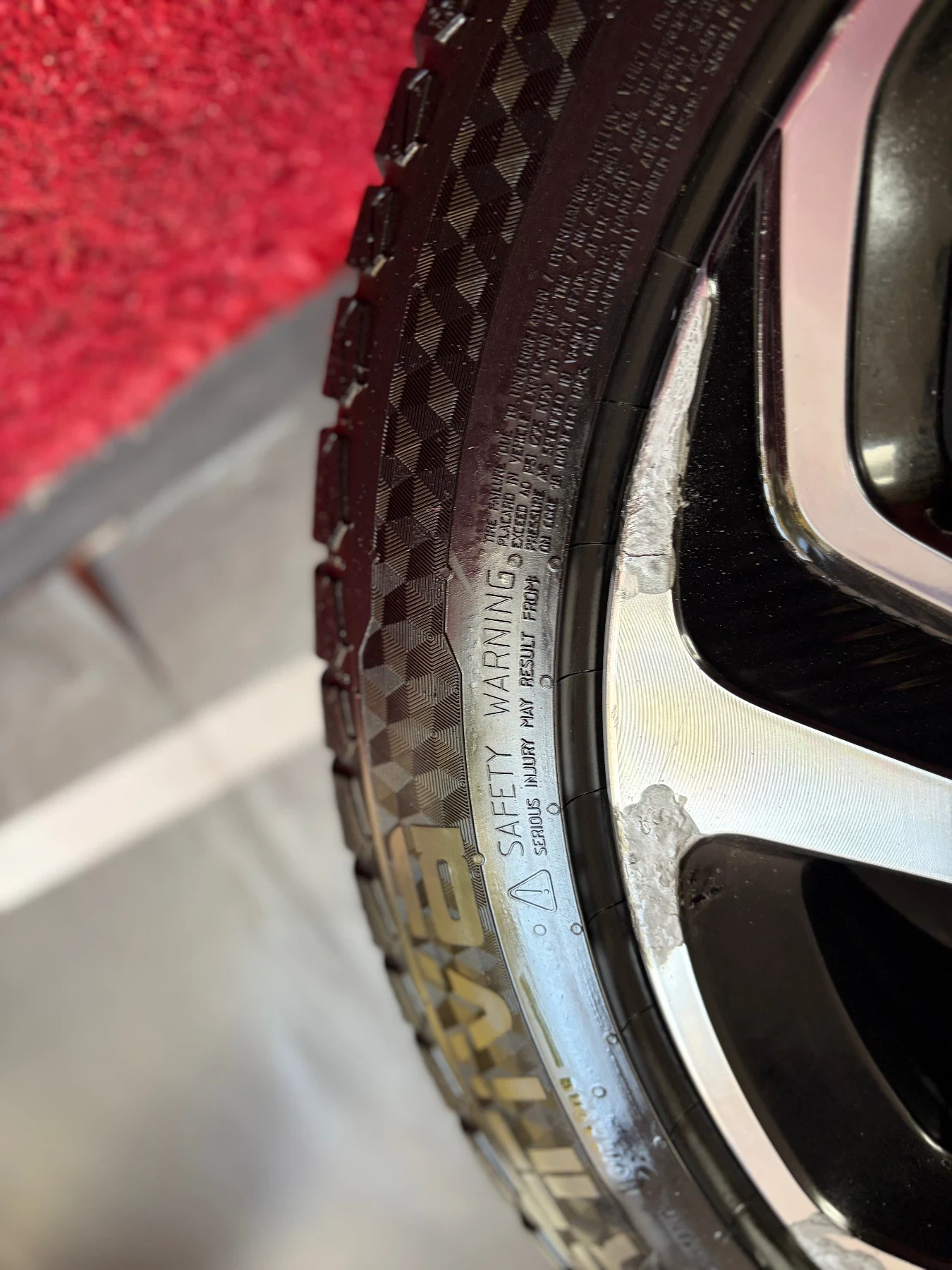 ���� � ������ 245/45R18 �� Citroen DS5 | Mobile.bg � ����������� 13