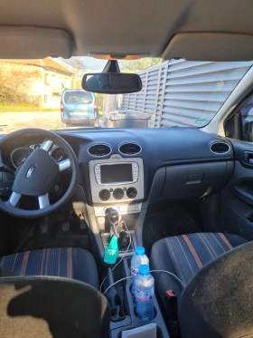 Ford Focus 1.8 газ - бензин, снимка 4