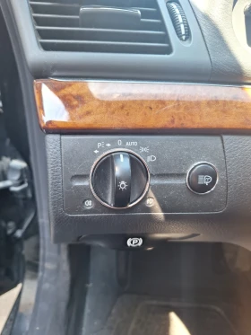 Mercedes-Benz E 220, снимка 11