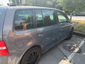 VW Touran 2.0 FSI, снимка 4