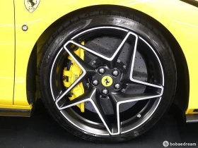 Ferrari F8 3.9 142 Automatic КРАЙНА ЦЕНА: 222097 EUR !!!РЕАЛН, снимка 5