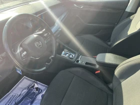 Skoda Octavia 2.0TDI DIGITAL | Mobile.bg    9