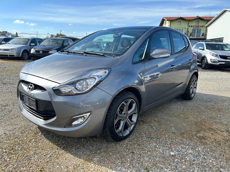 Hyundai Ix20 1.6i NAVI PANORAMA KAMERA FULL PERFEKT, снимка 1 - Автомобили и джипове - 46356241