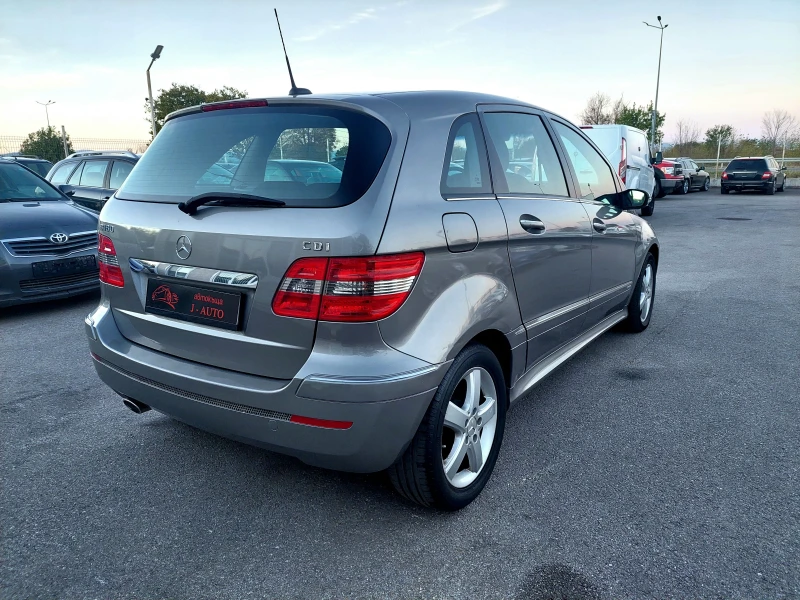 Mercedes-Benz B 180 CDI 106000км., снимка 4 - Автомобили и джипове - 47427099