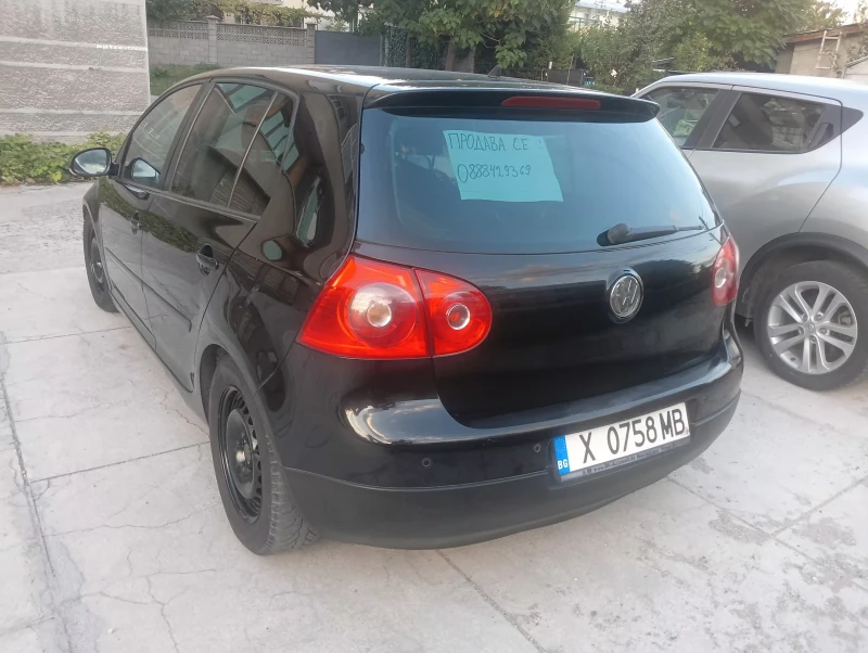 VW Golf 5, снимка 2 - Автомобили и джипове - 47545217