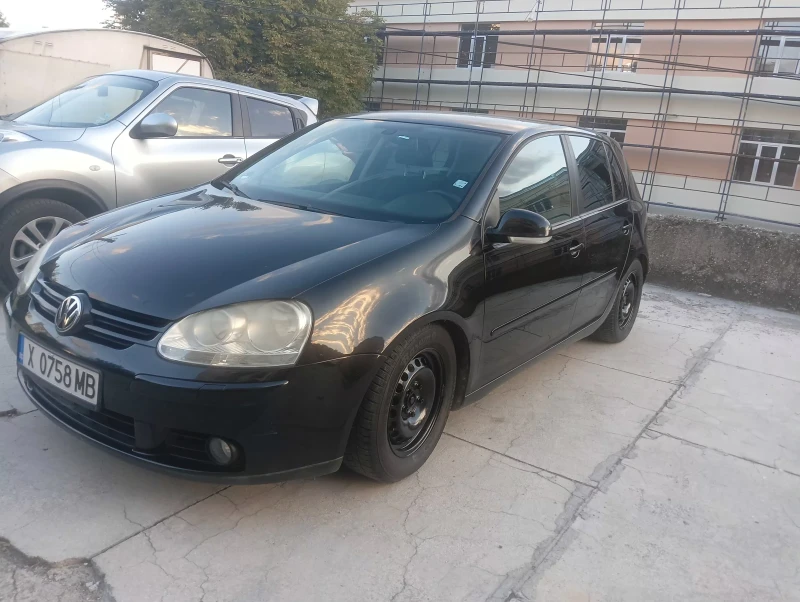 VW Golf 5, снимка 7 - Автомобили и джипове - 47545217