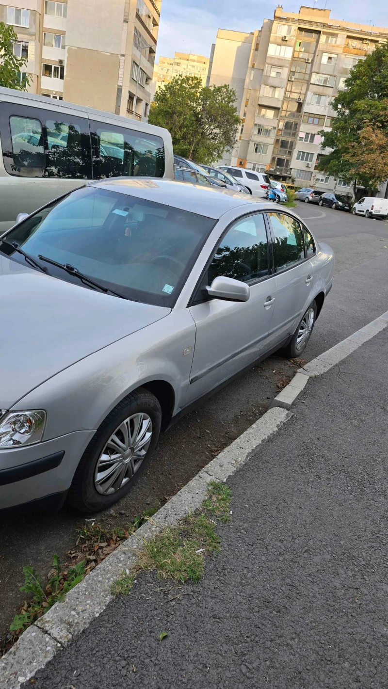 VW Passat, снимка 2 - Автомобили и джипове - 47567264