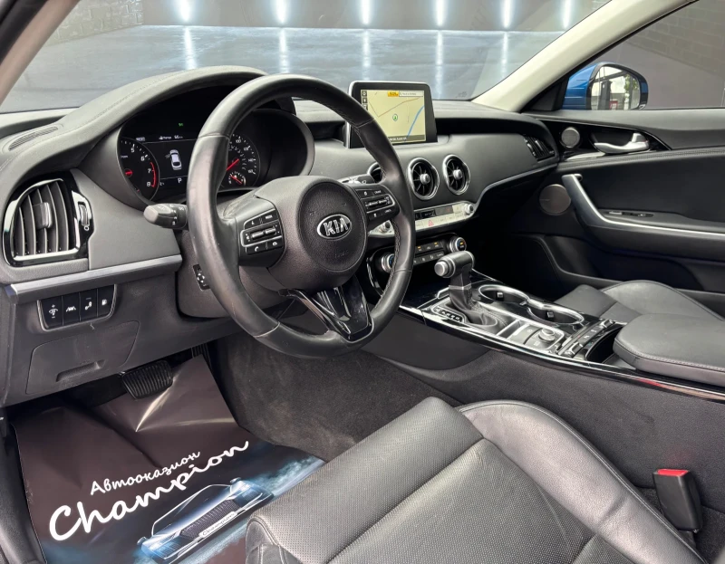 Kia Stinger 2.0 GDI Turbo, снимка 10 - Автомобили и джипове - 50212887