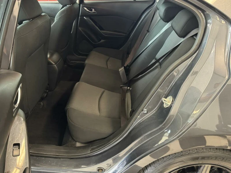 Mazda 3 Sport * АвтоКредит* (ЦЕНА ДО БГ), снимка 9 - Автомобили и джипове - 52675808