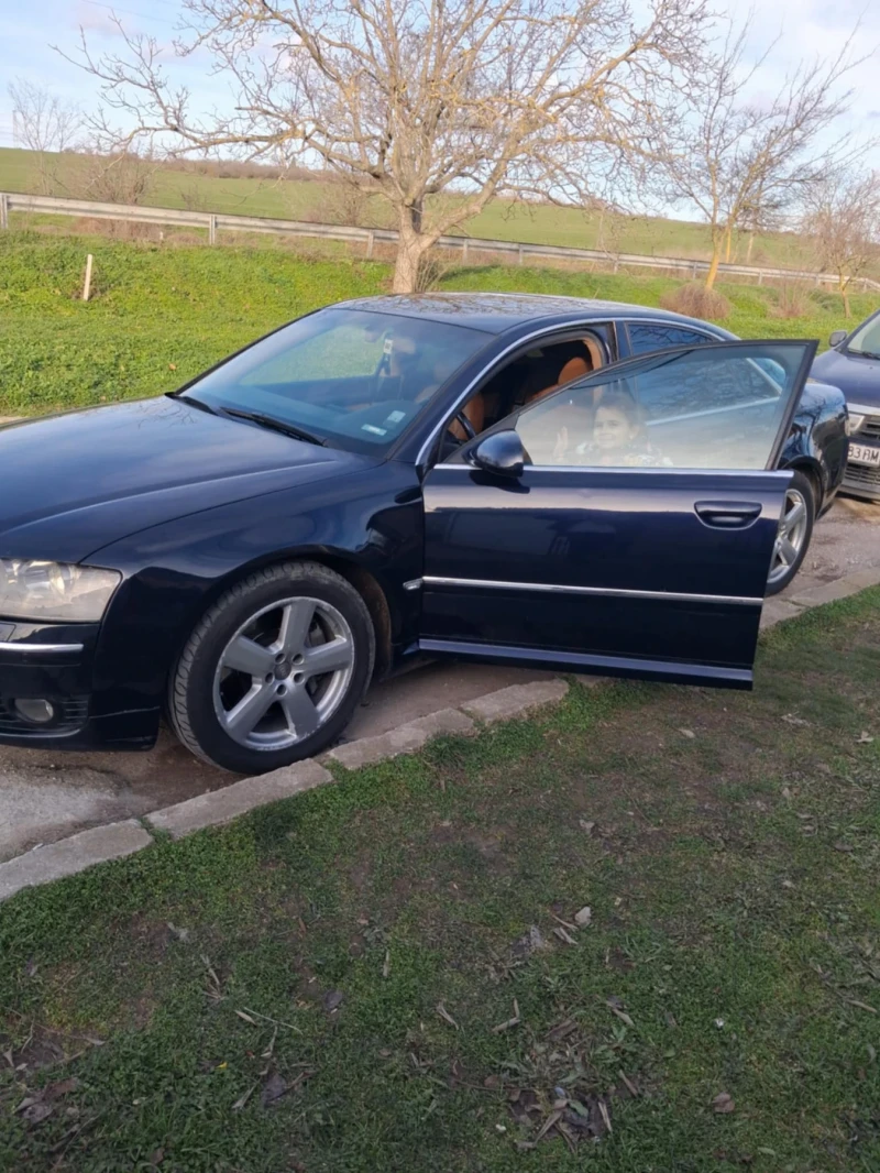 Audi A8, снимка 2 - Автомобили и джипове - 52975871