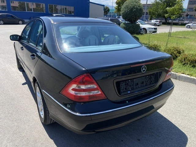 Mercedes-Benz C 180 KOMPRESSOR-FACE-AVANGARDE - изображение 5