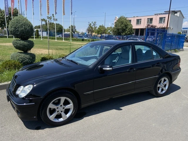 Mercedes-Benz C 180 KOMPRESSOR-FACE-AVANGARDE - изображение 2