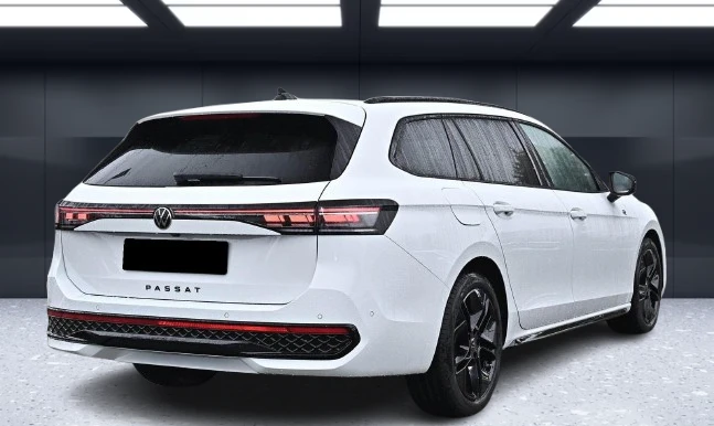 VW Passat Variant 2.0 TDI 4Motion = R-Line = Гаранция - изображение 3