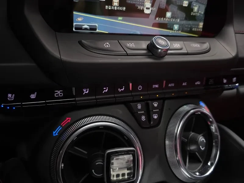 Chevrolet Camaro SS 6.2 V8 Volcano Red, снимка 16 - Автомобили и джипове - 53912734