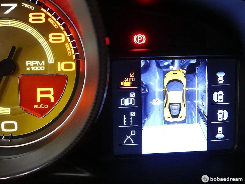 Ferrari F8 3.9 142 Automatic КРАЙНА ЦЕНА: 222097 EUR !!!РЕАЛН, снимка 15 - Автомобили и джипове - 55982325